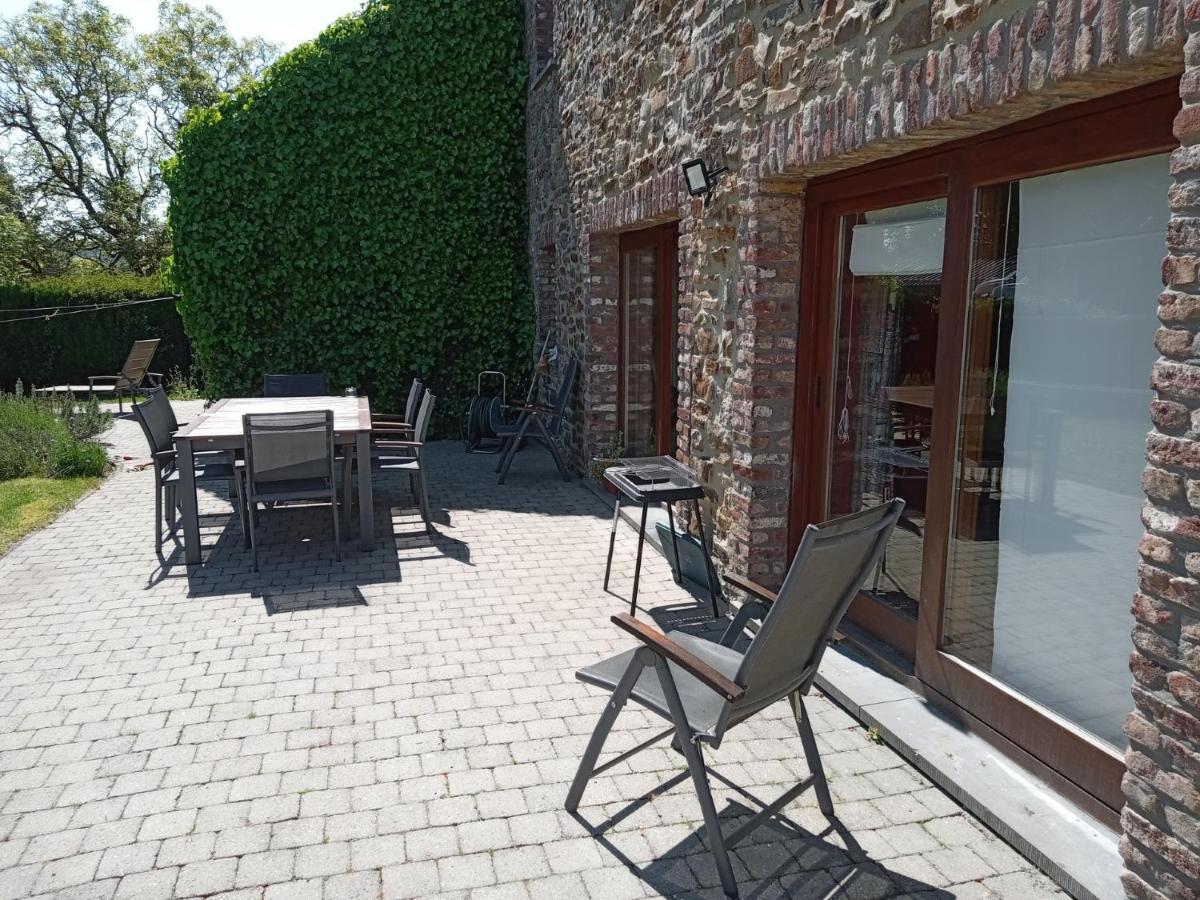 Le Vieux Noyer Bed & Breakfast Nassogne Eksteriør bilde