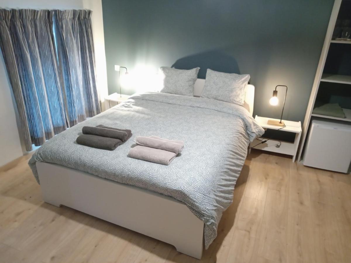 Le Vieux Noyer Bed & Breakfast Nassogne Eksteriør bilde